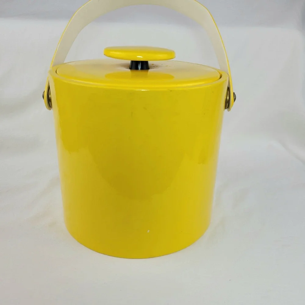Vintage Mid Century Modern Yellow Insulated Ice Bucket with Lid and Handle